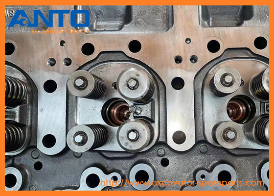 VOE21079401 21079401 Cylinder Head Excavator Spare Parts Fit For 1642GE EC700B