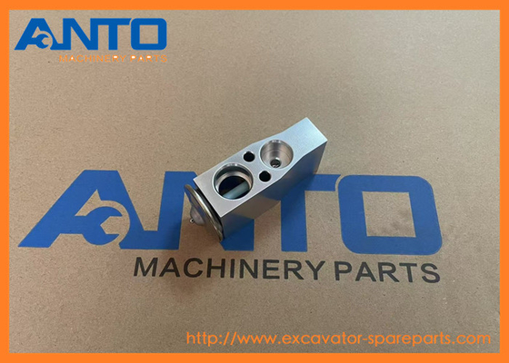 XB00001045 Expansion Valve HITACHI Excavator Air Conditioner Parts For ZX200LC-5G ZX240-5G